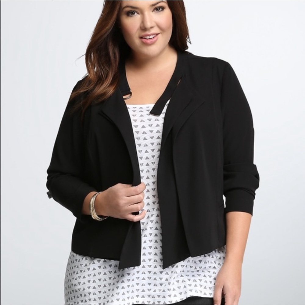 Torrid Drape Blazer Jacket Open Front Black with Buckle Size Large